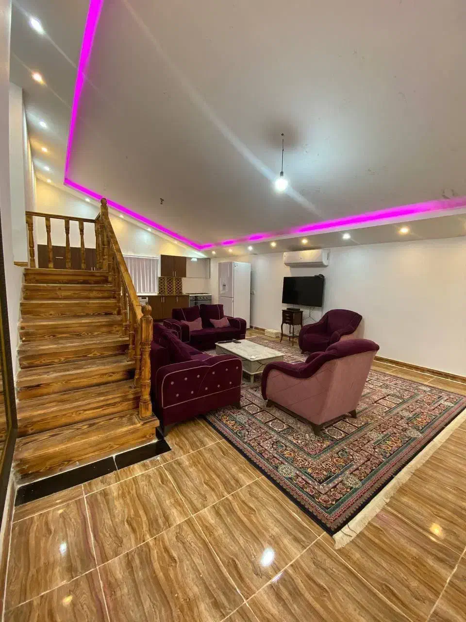 ویلا نیم پیلوت مدرن مبله کامل|فروش خانه و ویلا|ایزدشهر, |دیوار