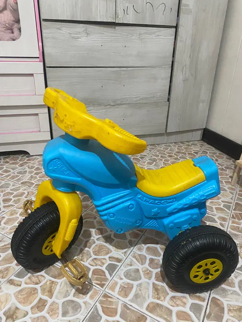 وسایل کودک|اسباب و اثاث بچه|باقرشهر, |دیوار