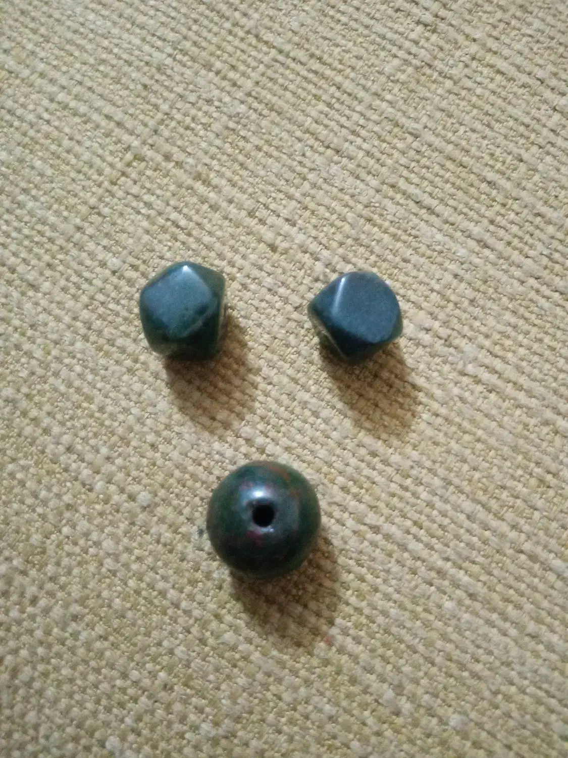 سنگ یشم سبز|کلکسیون اشیاء عتیقه|اصفهان, بهارستان|دیوار