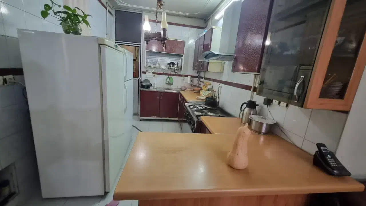 منزل ویلایی دوطبقه زیر قیمت بنگاه|فروش خانه و ویلا|شیراز, لب آب|دیوار