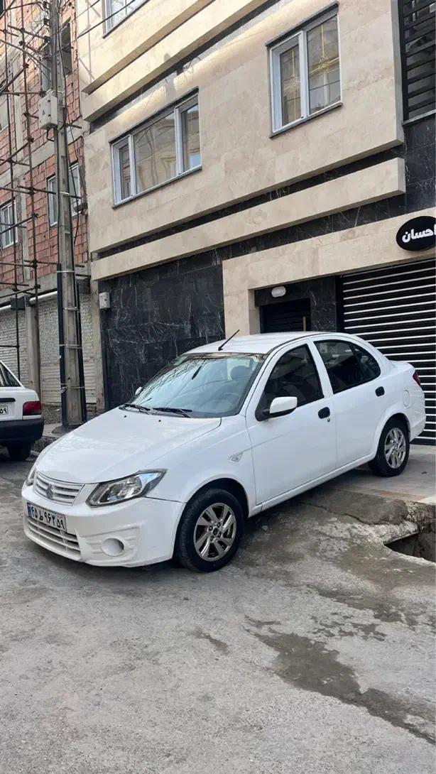 ساینا مدل۹۷ مرتب|خودرو سواری و وانت|گرگان, |دیوار