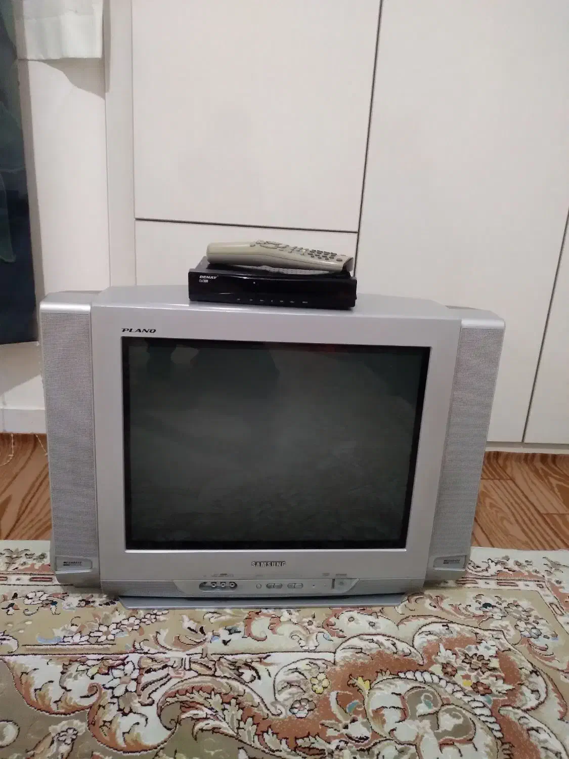 تلوزیون سامسونگ ۲۱ اینچ|تلویزیون و پروژکتور|اردبیل, |دیوار