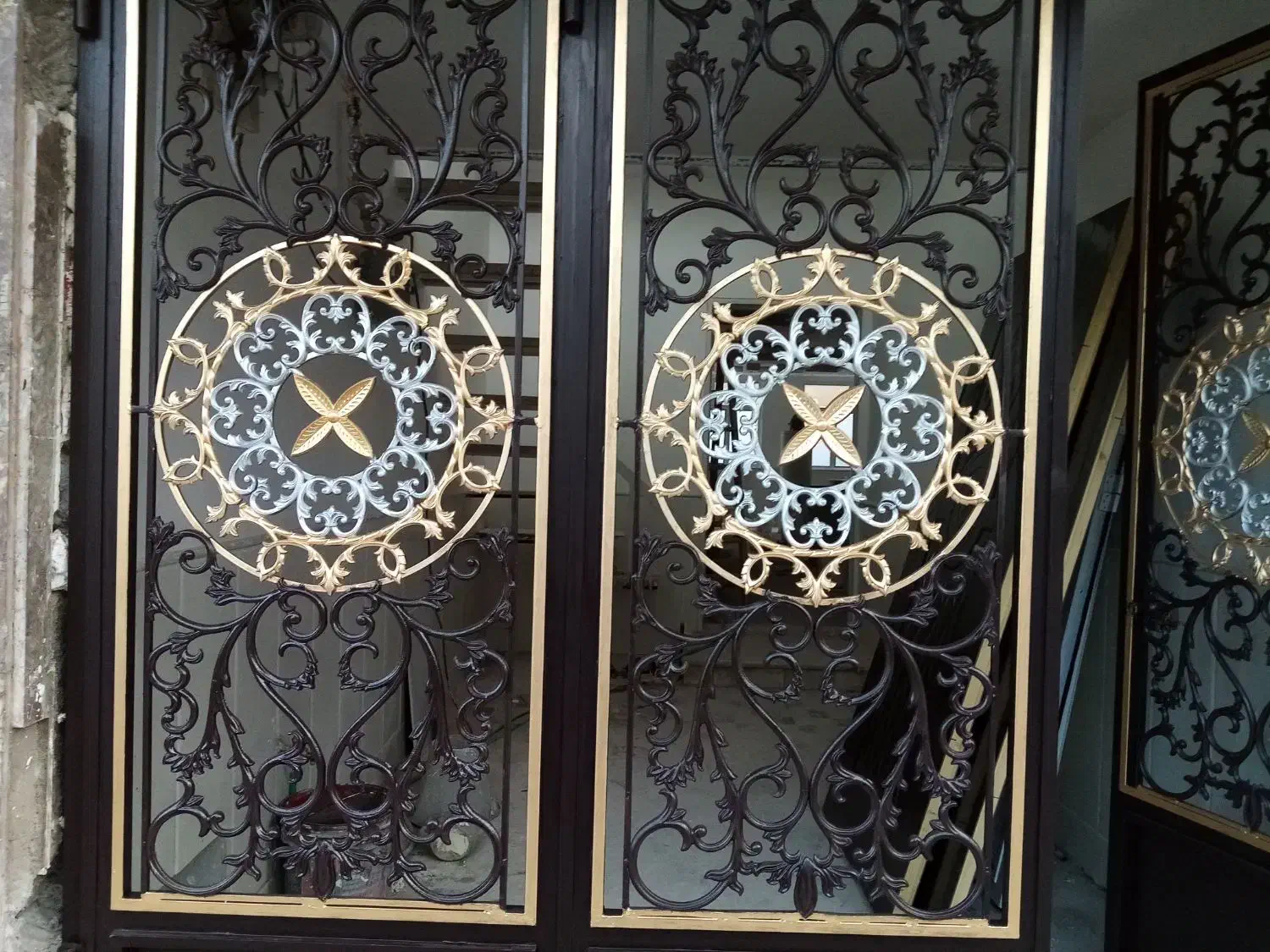 رنگ کار حرفه ای و با سابقه ساختمانی|خدمات پیشه و مهارت|قم, چهار امامزاده|دیوار