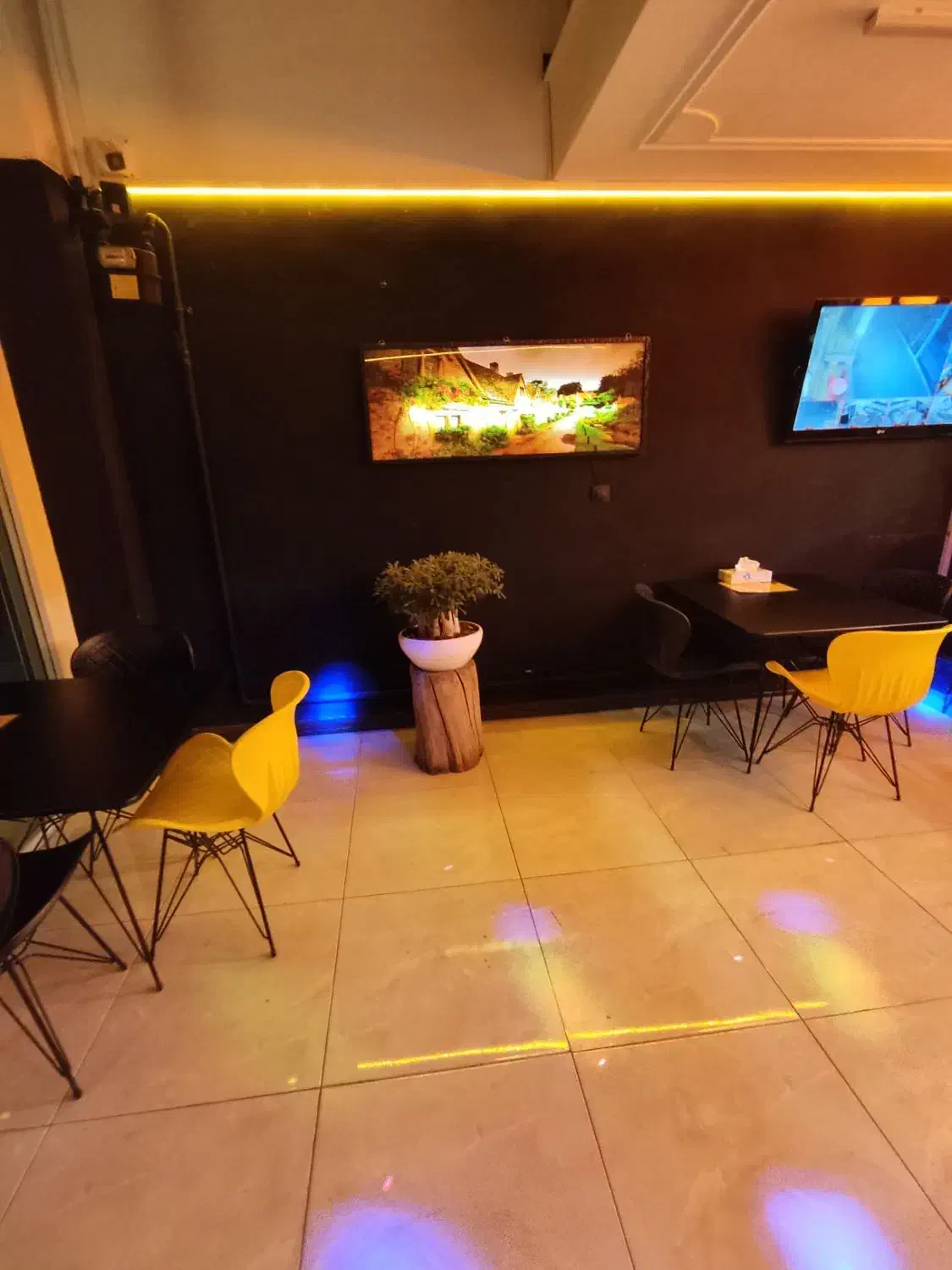 واگذاری مغازه فست فود با لوازم|کافیشاپ و رستوران|هشتگرد, طاووسیه|دیوار