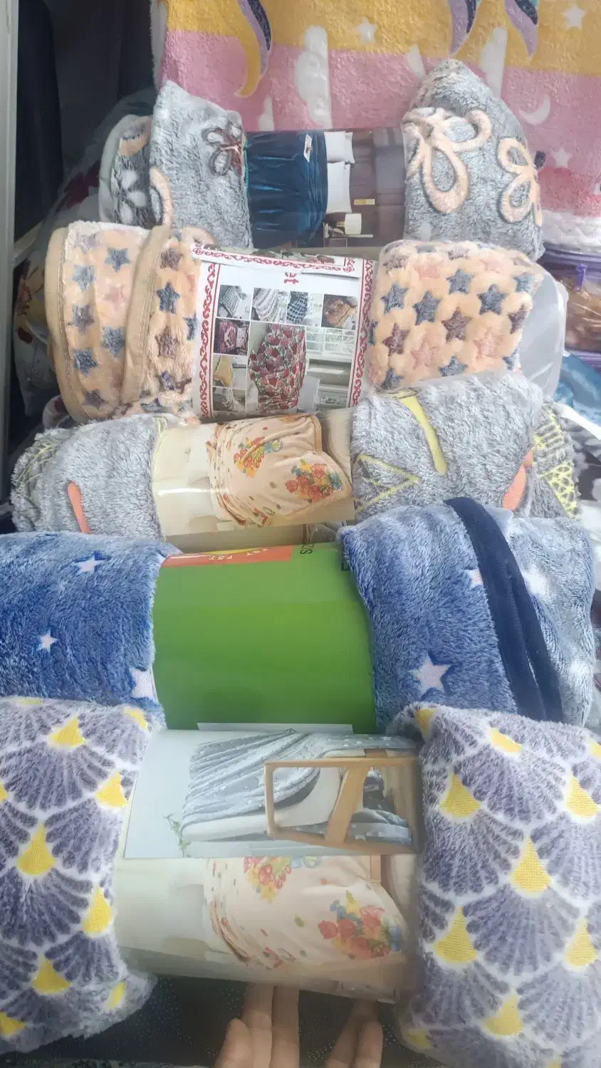 رو پشتی.پتو مسافرتی.استند میوه و شیرینی|رختخواب، بالش، پتو|میناب, |دیوار