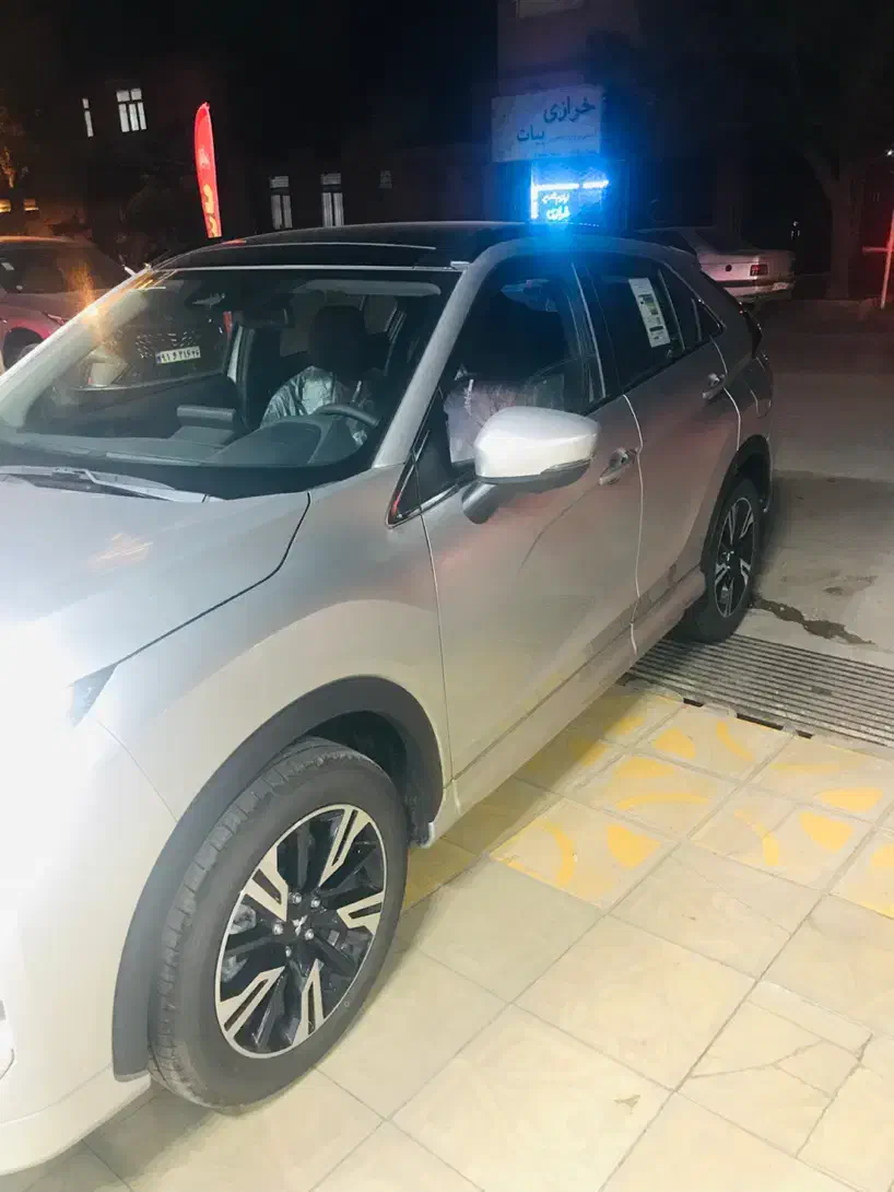 فروش میتسوبیشی اکلیپس کراس|خودرو سواری و وانت|مشهد, هفت تیر (آب و برق)|دیوار