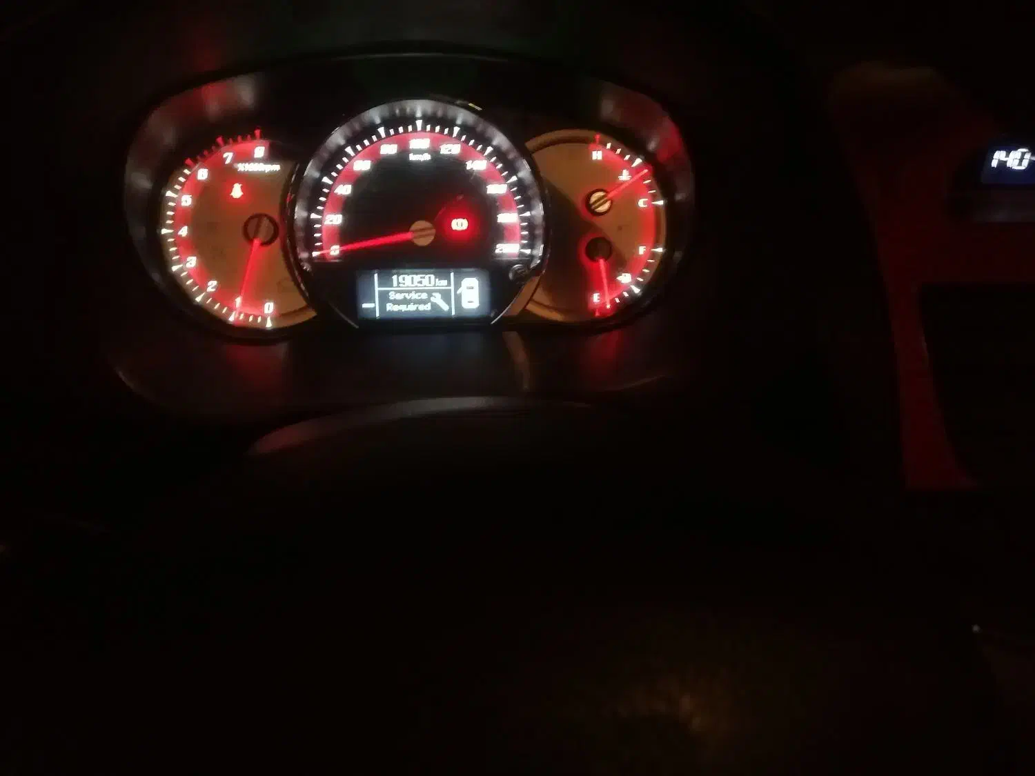 کوئیک آر 85 گانه|خودرو سواری و وانت|مشهد, هنرور|دیوار