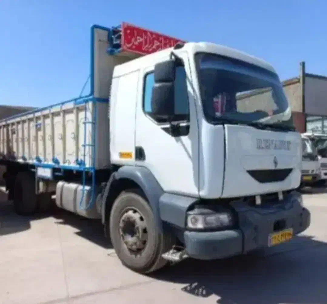 نیازمند راننده پایه یک|استخدام حمل و نقل|بم, |دیوار