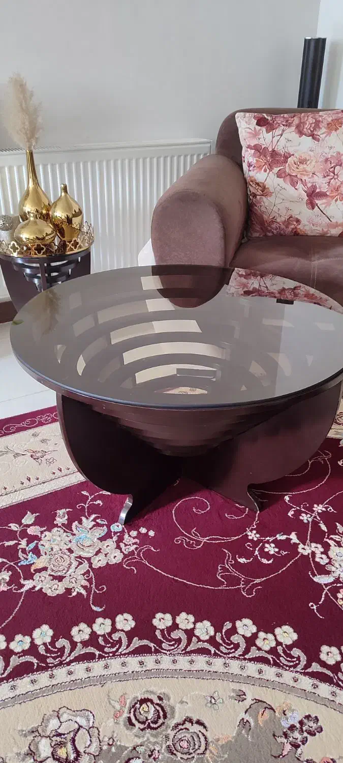 میز عسلی گرده بسیار تمیز|مبلمان خانگی و میز عسلی|سیاهکل, |دیوار