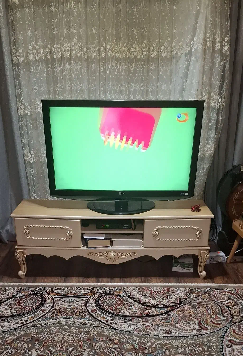 تلویزیون ال جی ۴۲ اینچ|تلویزیون و پروژکتور|بندر امام خمینی, |دیوار