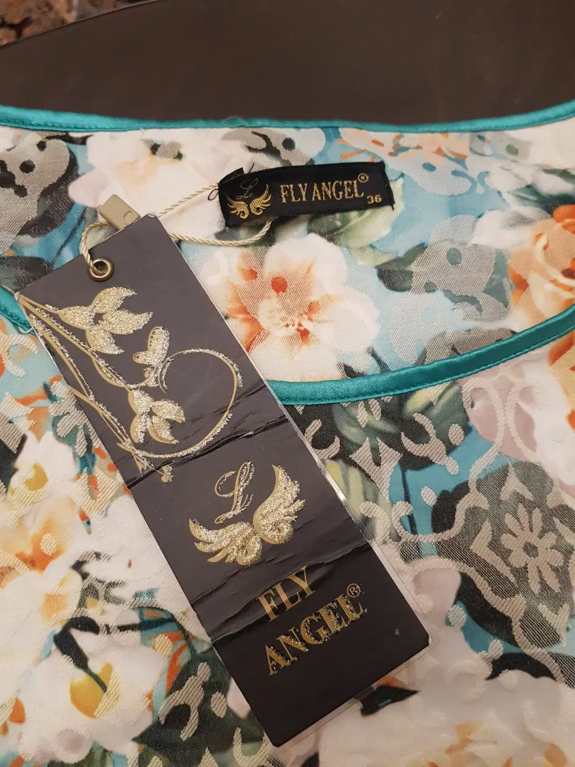 حراج تعدادی لباس خارجی تک سایز نو ۳۶تا۴۰|حراج|پردیس, فاز ۳|دیوار