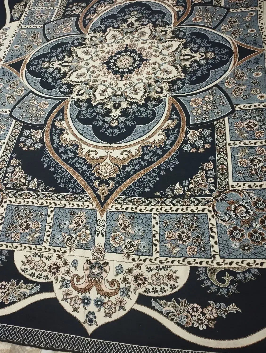 روفرشی|روفرشی|سنندج, |دیوار