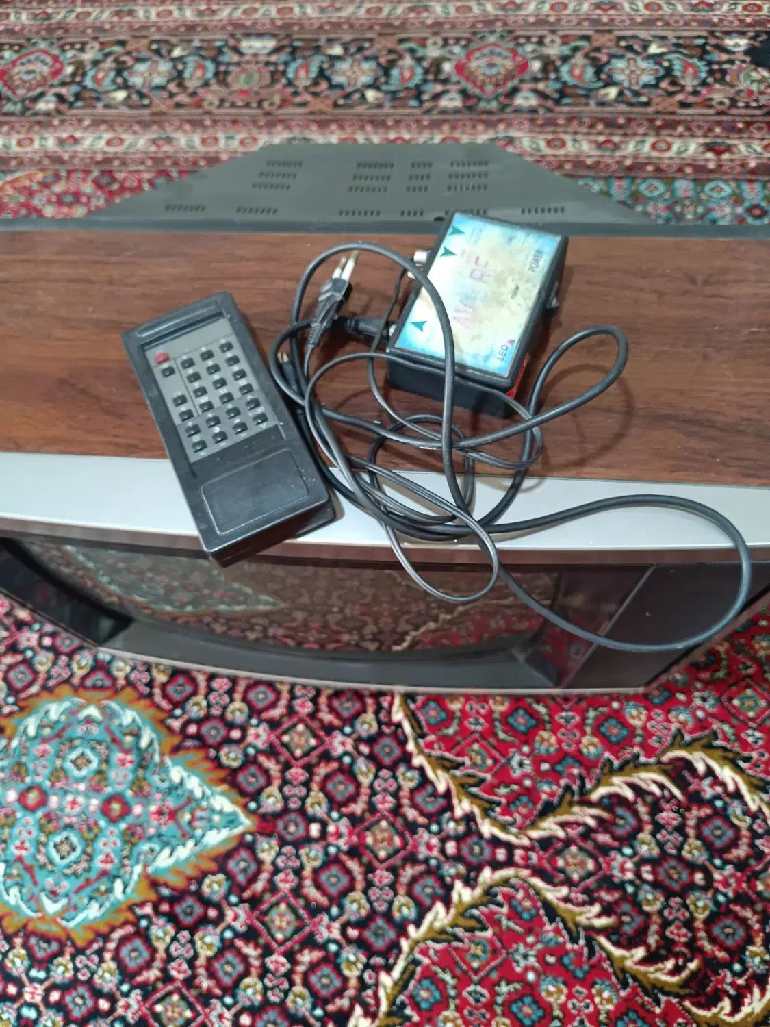 تلویزیون  کلکسیونی ناسیونال رنگی اصل|تلویزیون و پروژکتور|کوهدشت, |دیوار