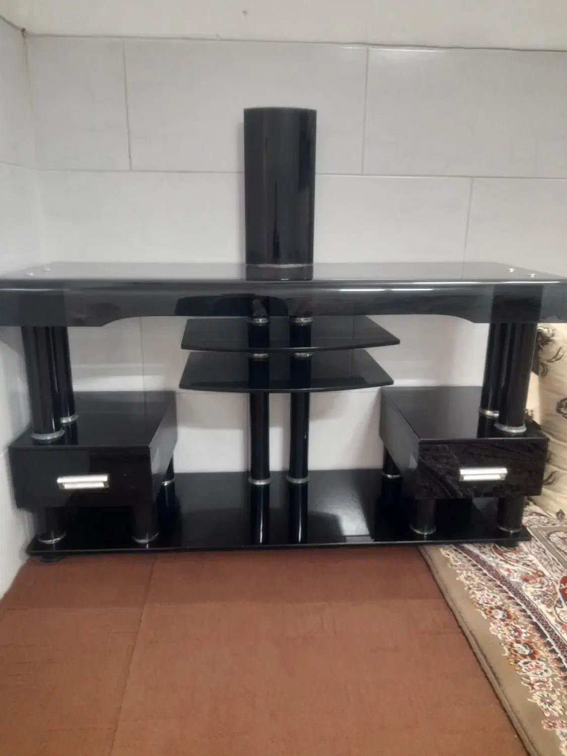 سلام میز تلویزیون تمام شیشه سالم شیشه ترکی|میز تلویزیون|یزد, |دیوار