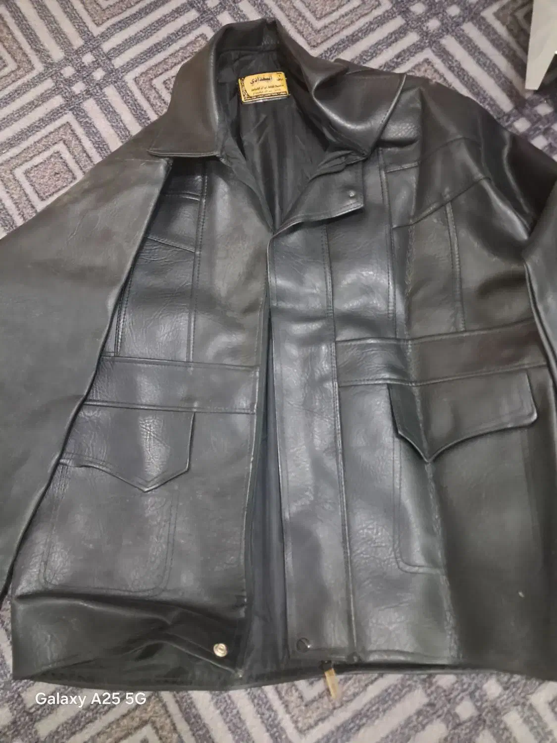 کاپشن چرم خارجی|لباس|شیروان (خراسان), |دیوار