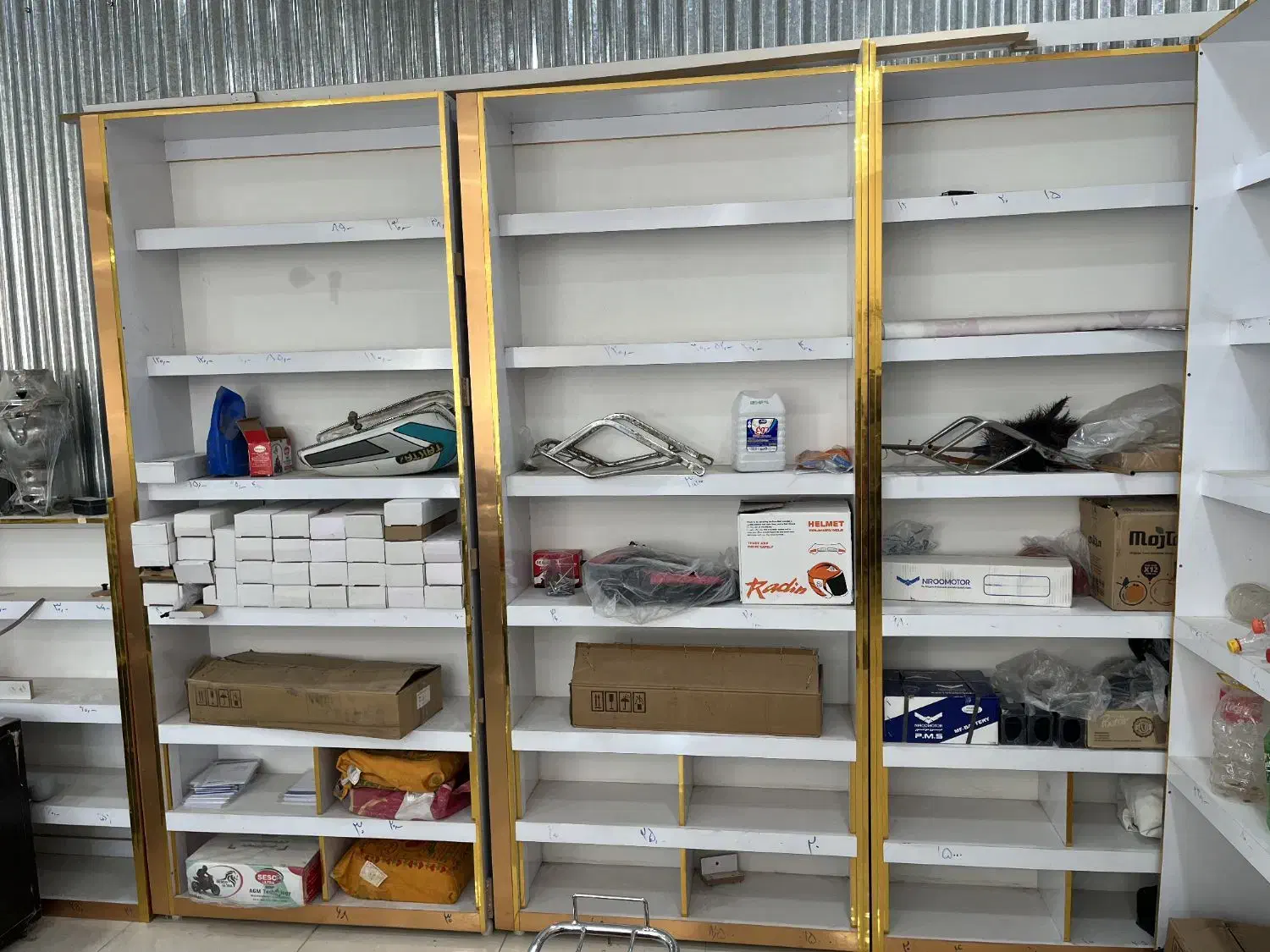 قفسه مغازه|کتابخانه، شلف، قفسههای دیواری|تربت جام, جامی|دیوار