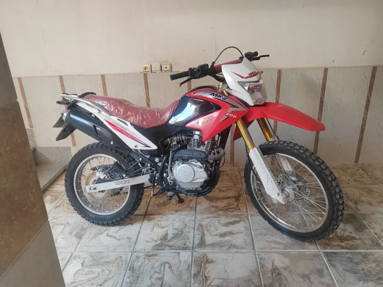 موتور تریل mkz فروش یا معاوضه|موتورسیکلت|مشهد, طبرسی شمالی|دیوار