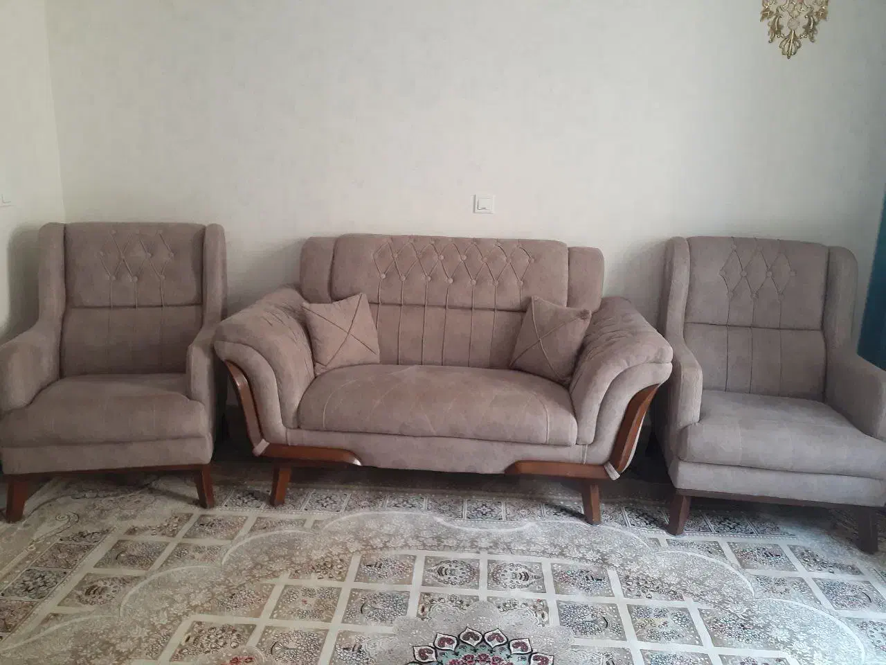 مبل چستر|مبلمان خانگی و میز عسلی|کامیاران, |دیوار