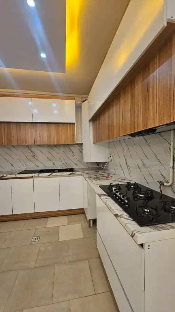 فروش واحد مسکونی 85متری 2خواب لوکس در خیابان ظفر|فروش آپارتمان|هشتگرد, شهرک صبا سوله|دیوار