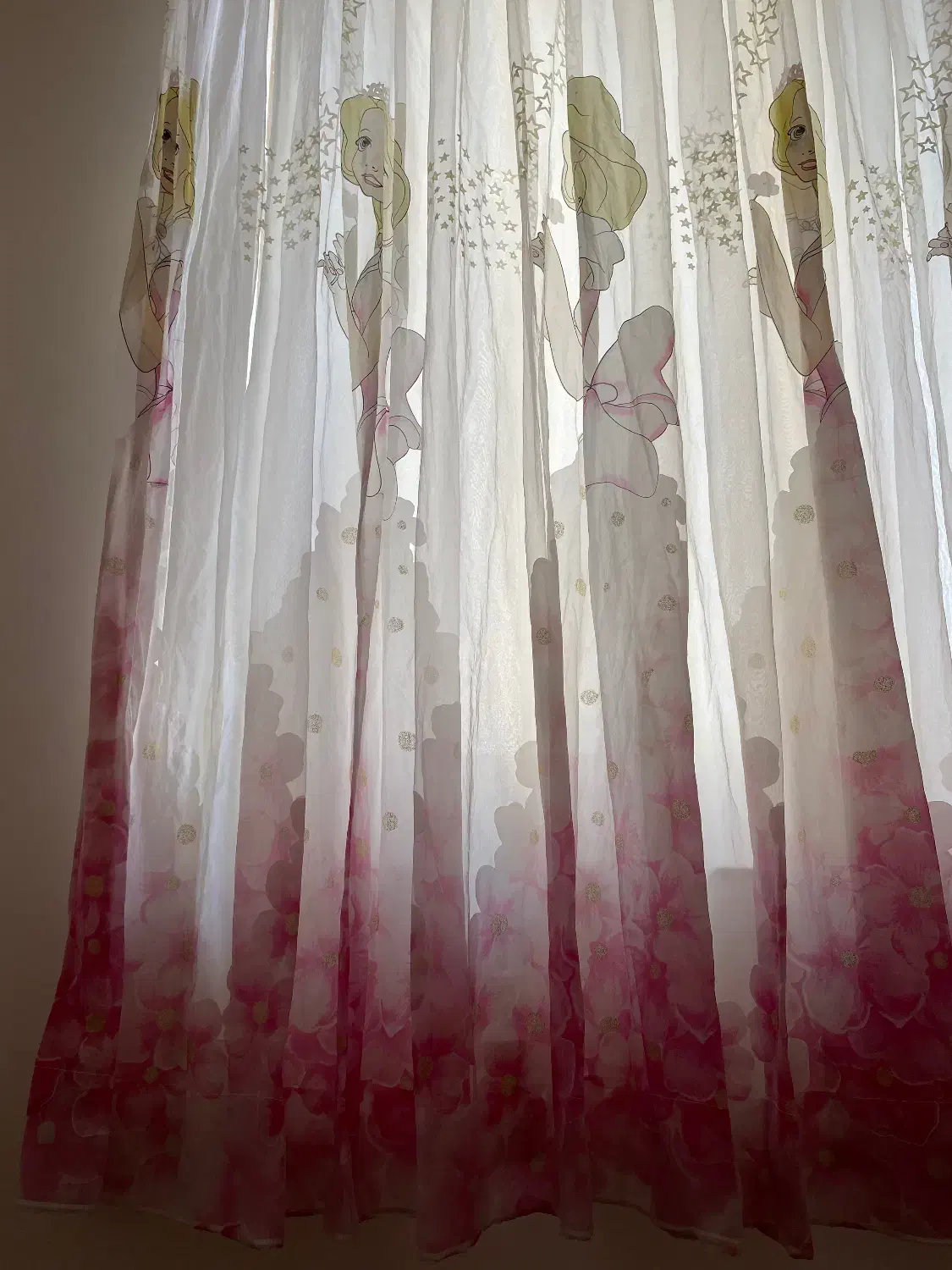 پرده ترک نو|پرده، رانر، رومیزی|رشت, سعدی (تختی)|دیوار