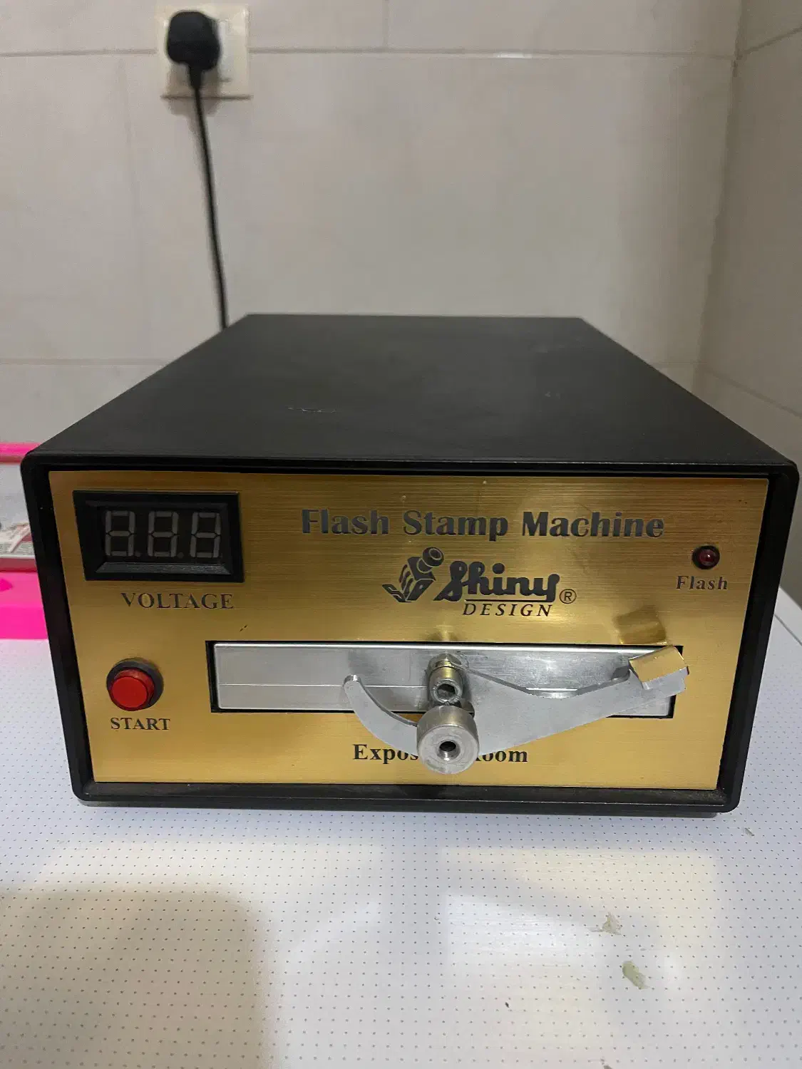 دستگاه مهر لیزری|دفتر کار|یزد, |دیوار