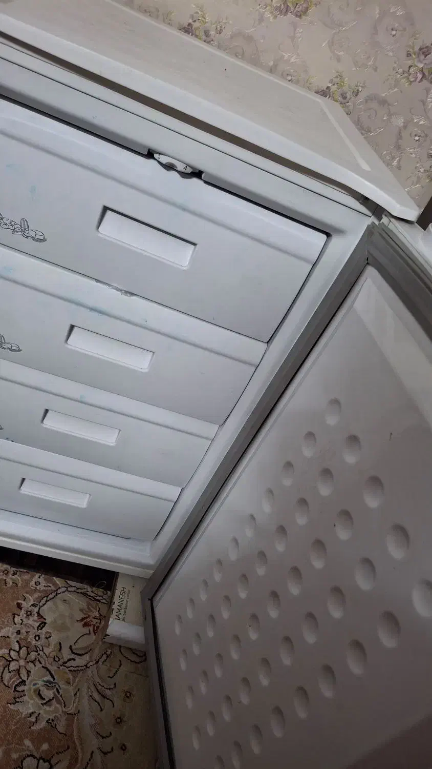 فریزر ۴کشو ایسکول۱۰۸۰۰۰۰۰|یخچال و فریزر|مشهد, نیروی هوایی|دیوار