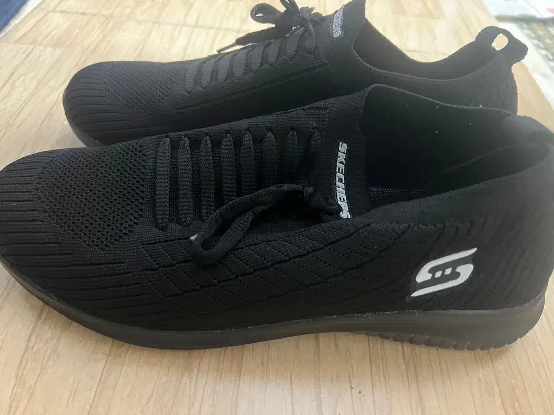 یک جفت کفش استیکرز مردانه|کیف، کفش، کمربند|اهواز, زندوکیلی|دیوار