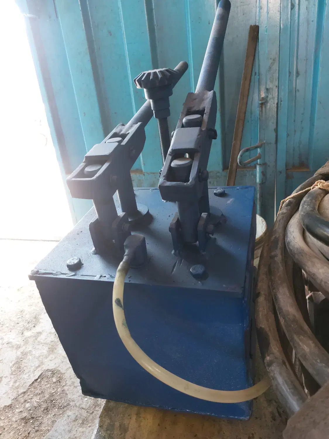 جک هیدرولیک و پمپ دستی|ابزارآلات|دهق, |دیوار