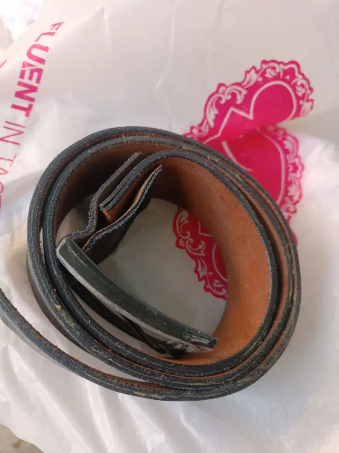 کمربند چرم طبیعی ترک|کیف، کفش، کمربند|مشهد, کوه سنگی|دیوار