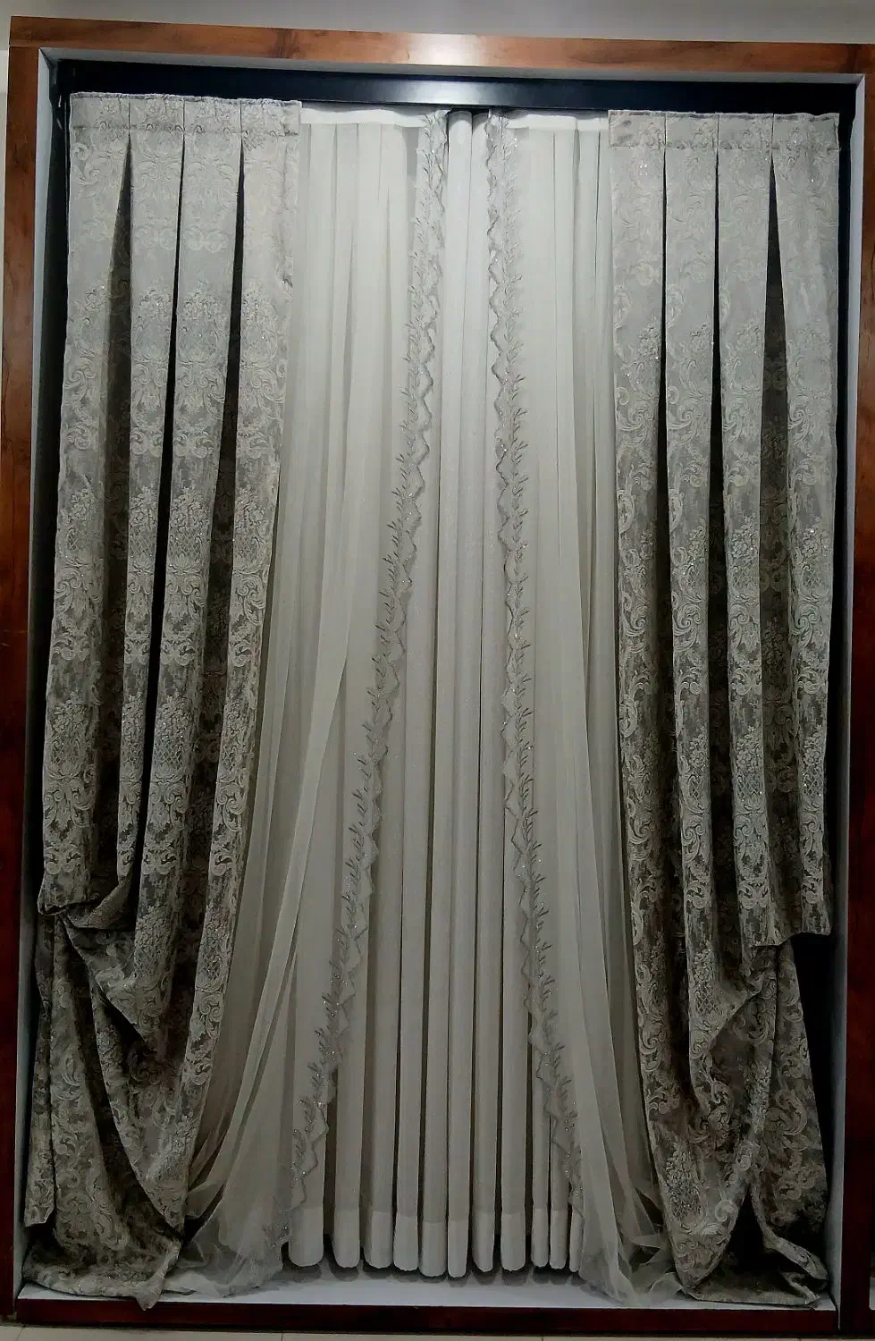 دوخت انواع پرده و کالای خواب|پرده، رانر، رومیزی|جیرفت, |دیوار