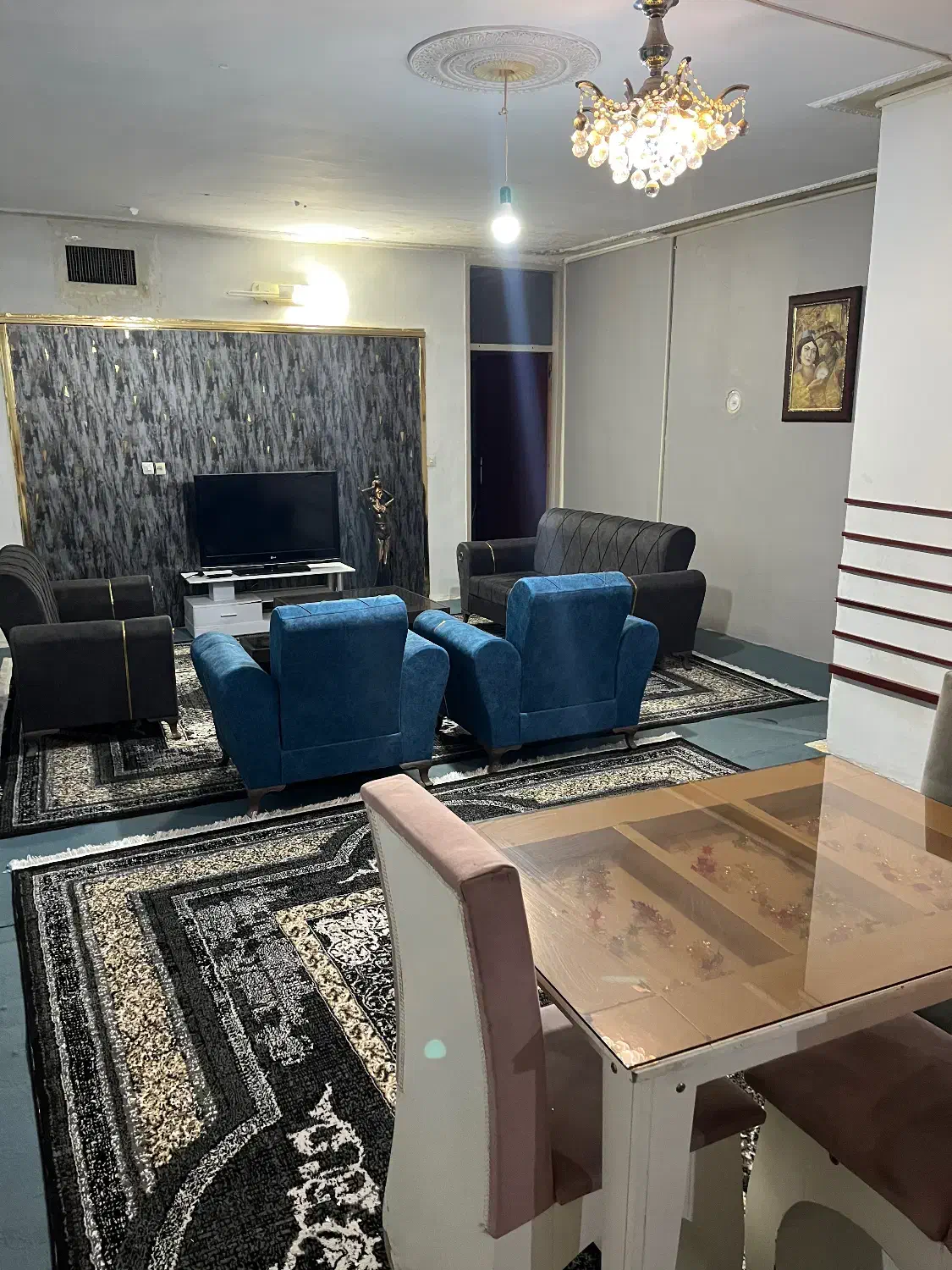 سوییت مبله مستقل و تمیز|اجارهٔ کوتاهمدت آپارتمان و سوئیت|مشهد, سرافرازان|دیوار