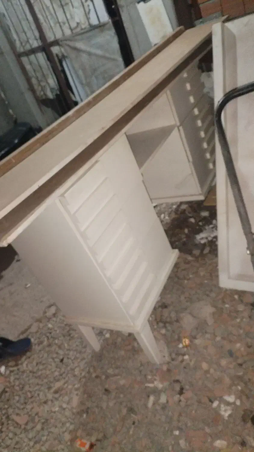 دراور سالم|جاکفشی، کمد، دراور|گرگان, |دیوار