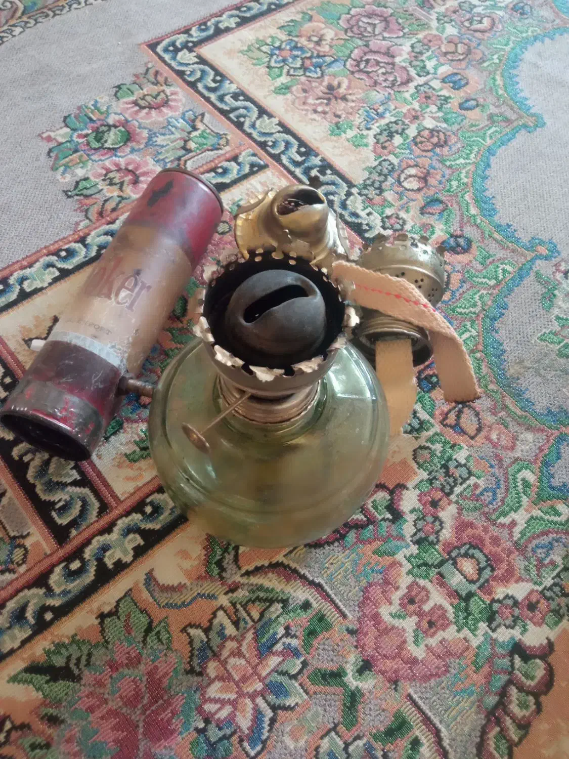 چراغ نفتی و گازی و زیر شیشه ، جک|کلکسیون اشیاء عتیقه|گنبد کاووس, |دیوار