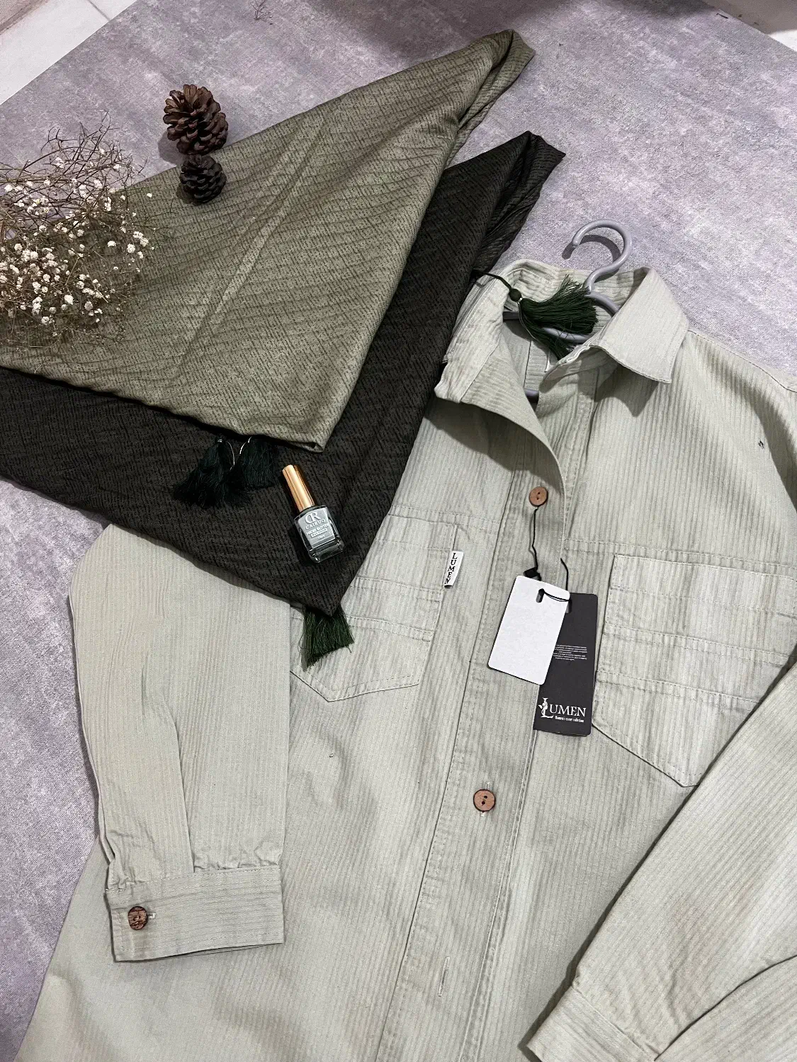 کت کتان کبریتی|لباس|کاشان, صنعت|دیوار