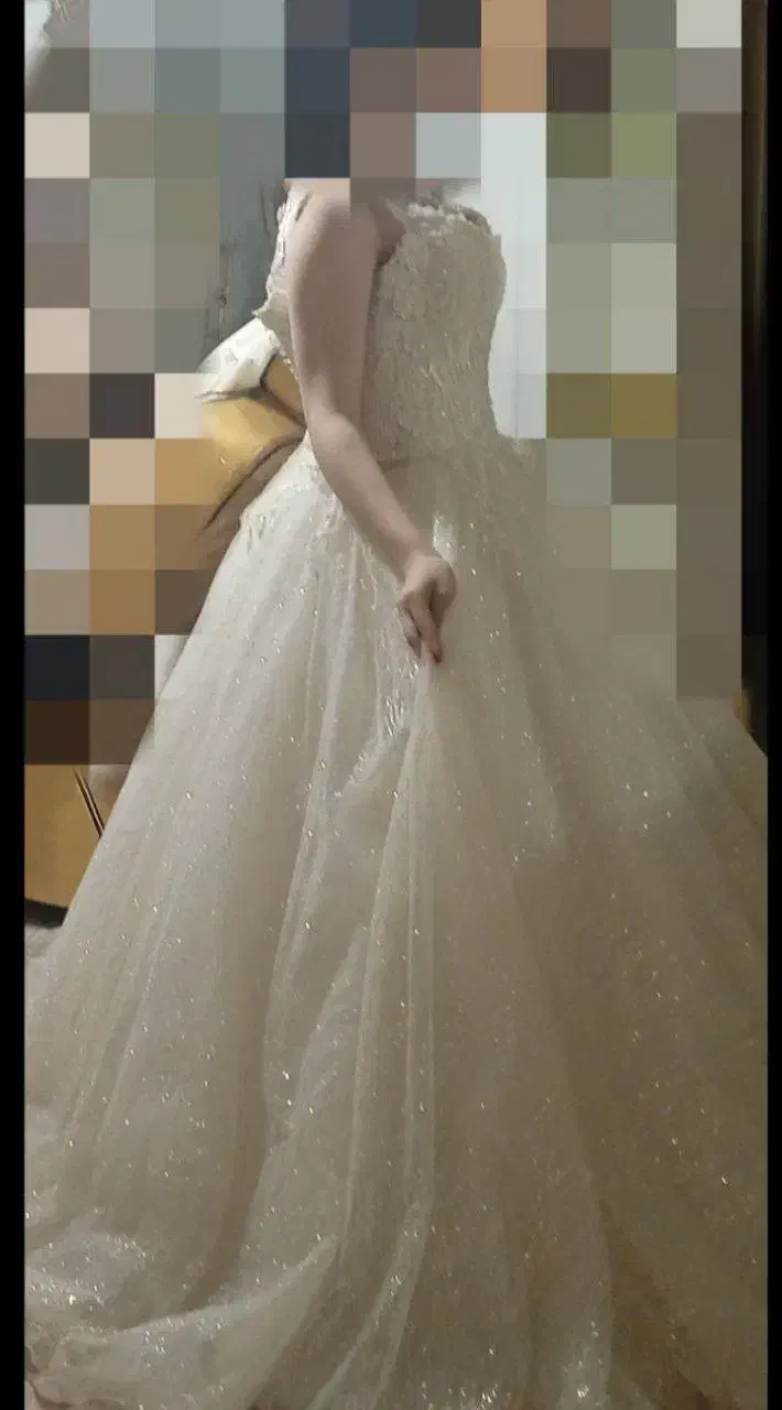 لباس|لباس|چهارباغ, |دیوار