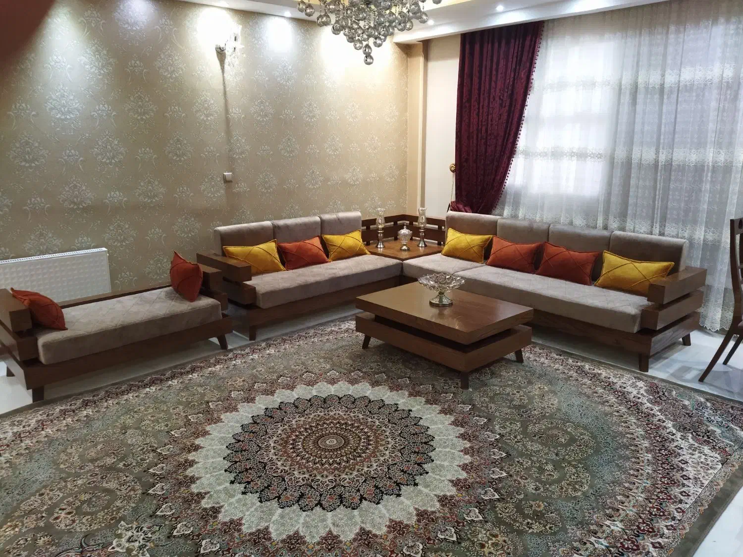 مبل آلو مبله دو طرف دسته لمون|مبلمان خانگی و میز عسلی|بومهن, |دیوار