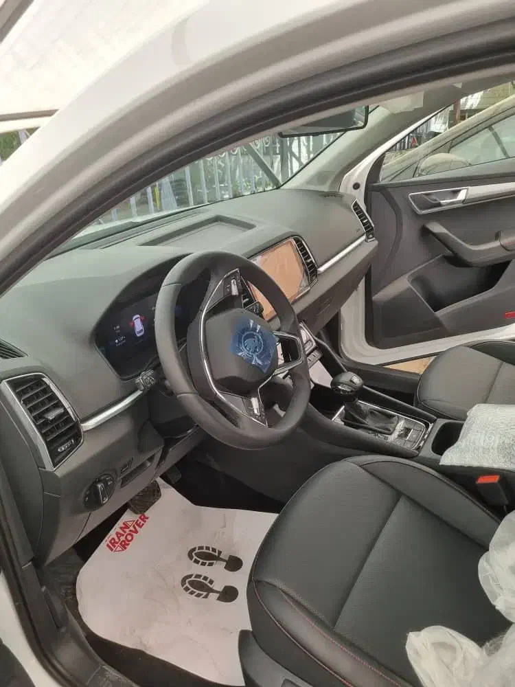 اشکودا کاروک ۲۰۲۴ صفرخشک|خودرو سواری و وانت|تهران, آهنگ|دیوار