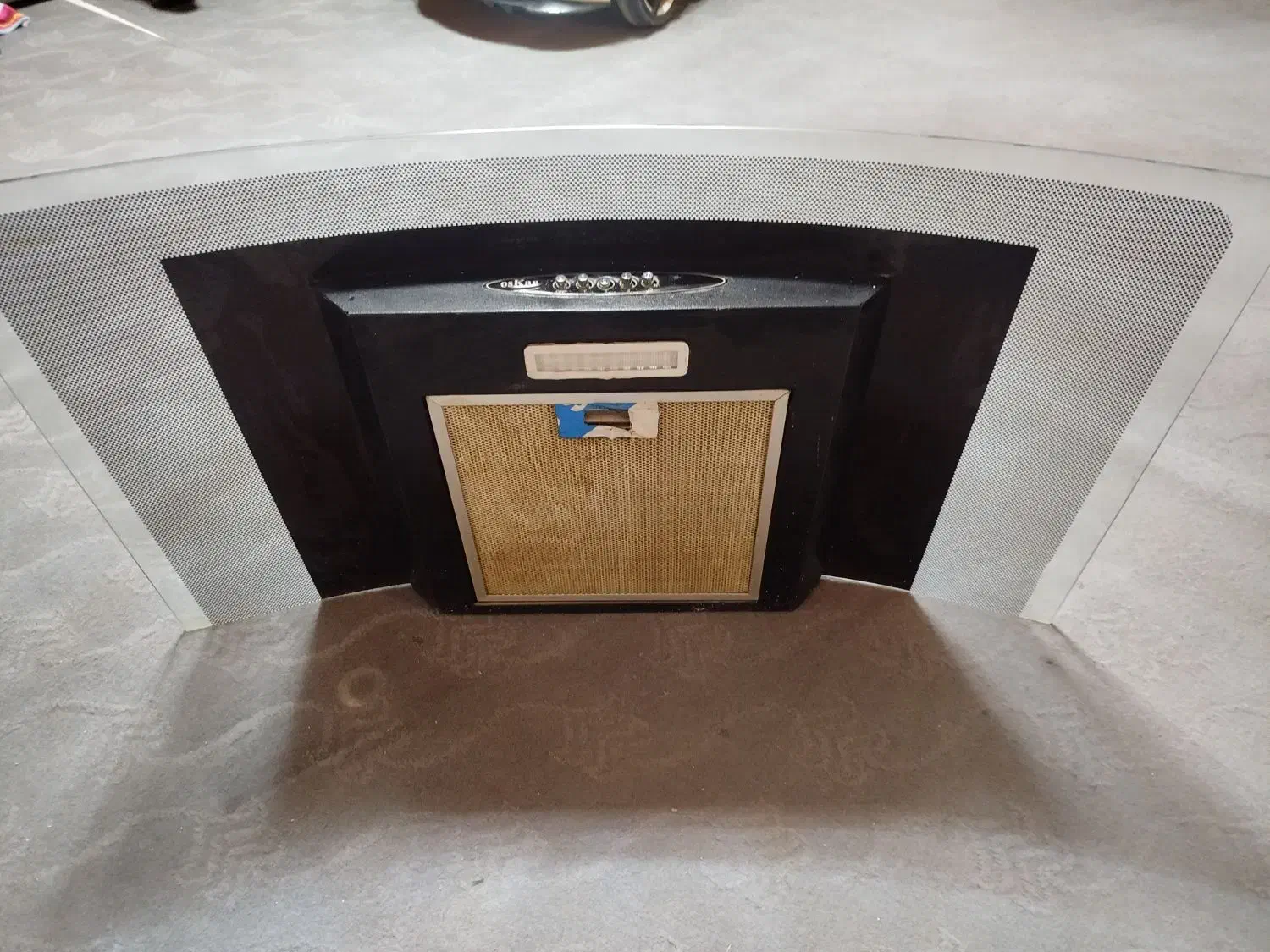 هود سالم|هود|همدان, |دیوار