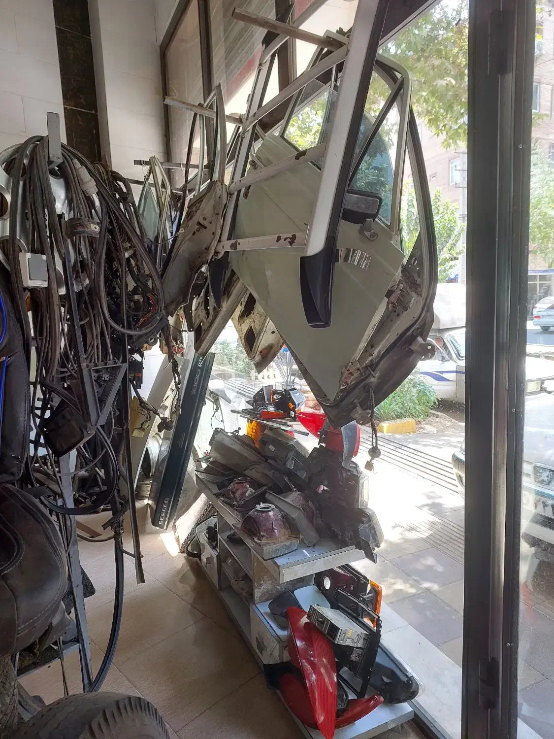 استوک یدک ((داریوش)) اردی پراید پیکان وغیره|قطعات یدکی و لوازم جانبی|مشکیندشت, |دیوار