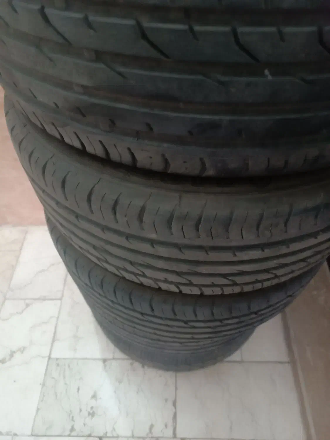 لاستیک 16فاق 50/205|قطعات یدکی و لوازم جانبی|شیراز, شهرک زینبیه|دیوار