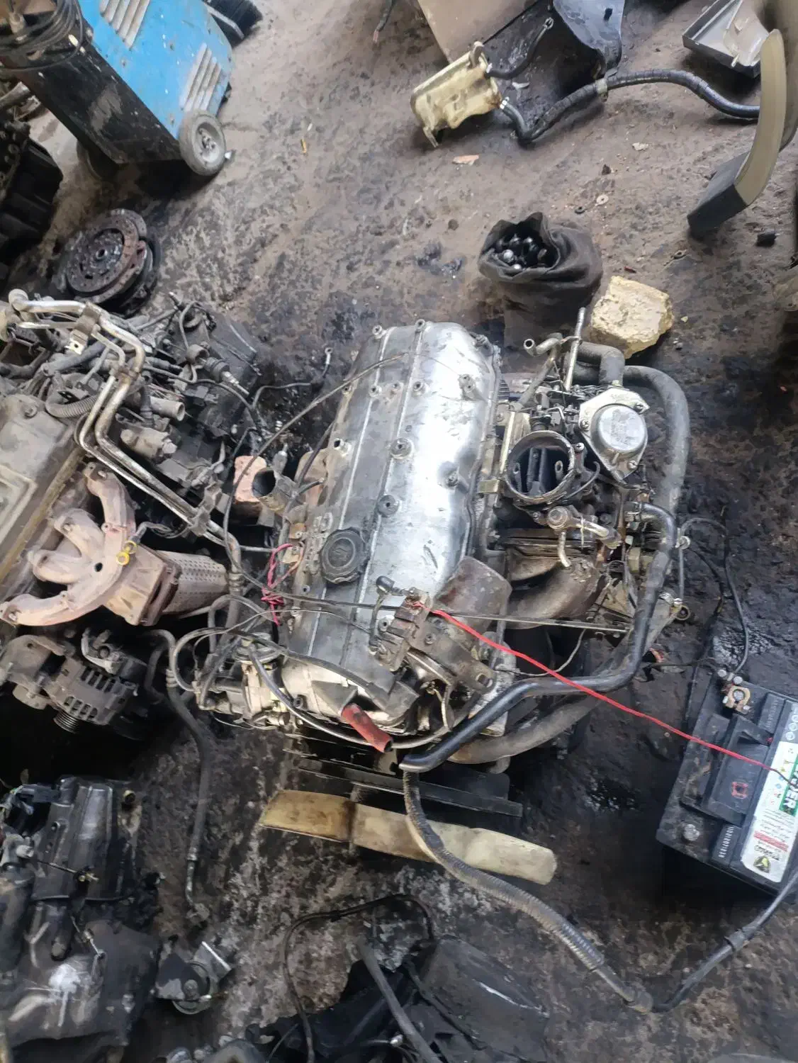 لوازم مزدا|قطعات یدکی و لوازم جانبی|قم, قلعه کامکار|دیوار