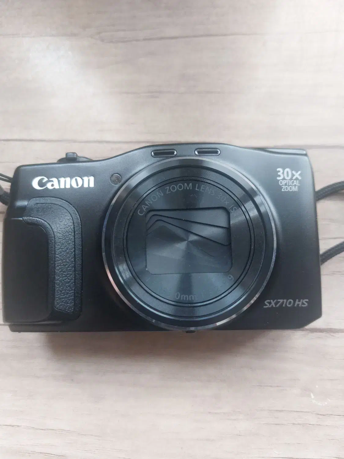 دوربین عکاسی وفیلم برداریcanon|دوربین عکاسی و فیلمبرداری|فولادشهر, A2|دیوار