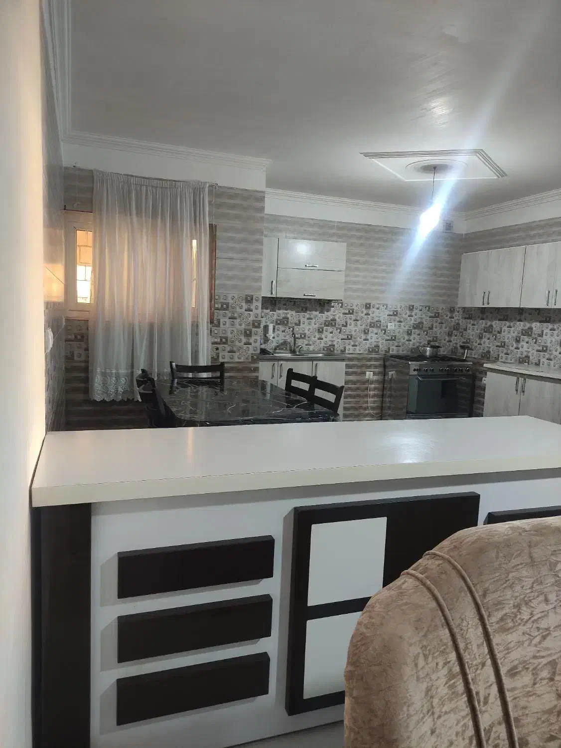 خانه ی نوساخت|اجارهٔ کوتاهمدت آپارتمان و سوئیت|چالوس, |دیوار