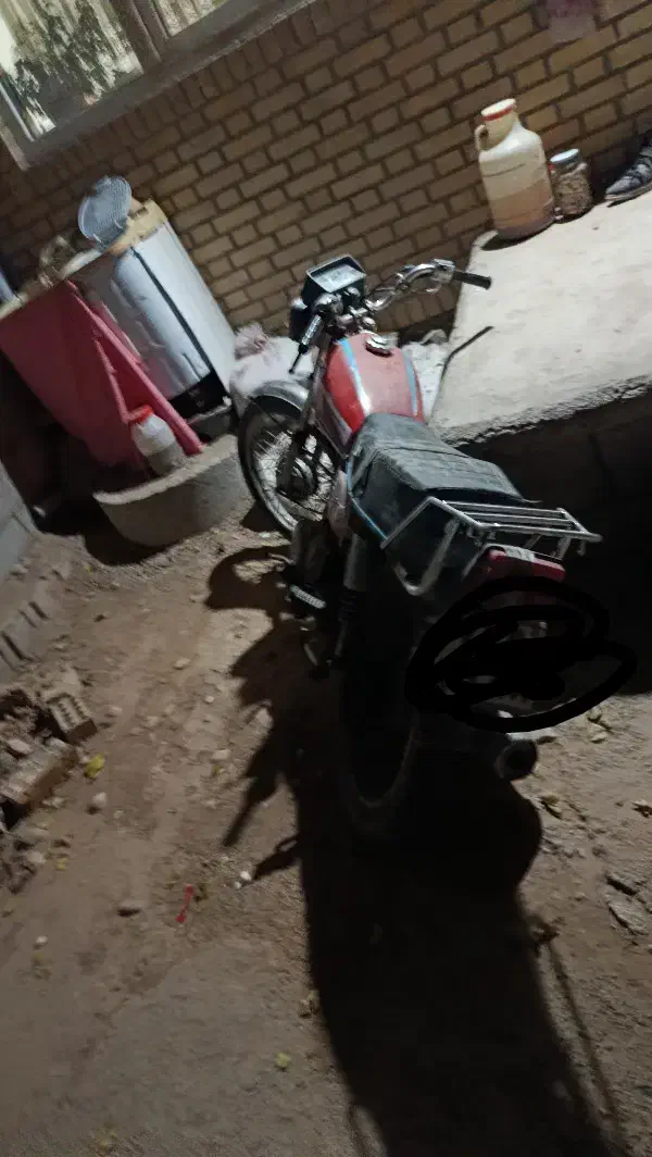 موتورهندا125|موتورسیکلت|بجنورد, |دیوار