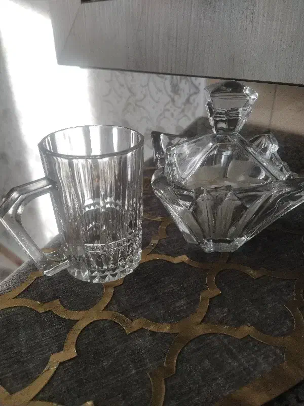 استکان و قندان|ظروف سرو و پذیرایی|بروجرد, |دیوار