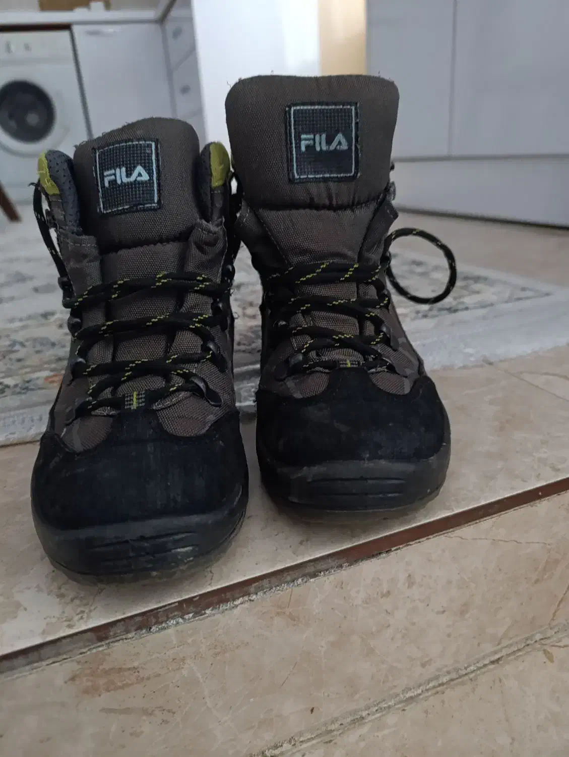 کفش|کیف، کفش، کمربند|سنندج, |دیوار