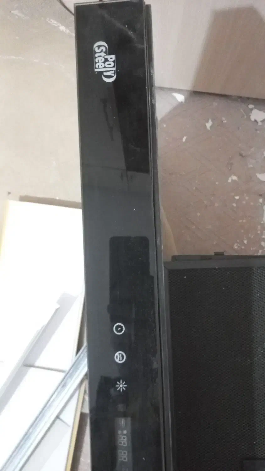 کولر گازی ،آبگرمکن بوتان و یک دستگاه هود|کولر گازی و فن‌کوئل|ایلام, |دیوار