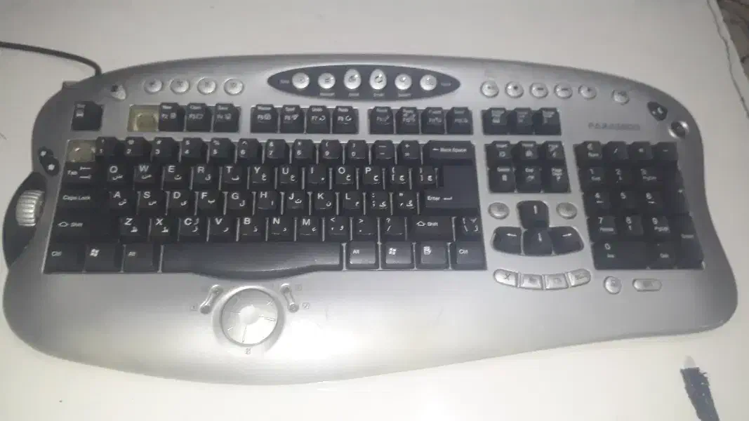 کیبورد Farassoo FCR-8900 سالم|قطعات و لوازم جانبی رایانه|تهران, عباسی|دیوار