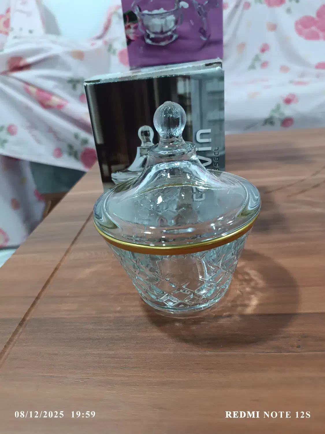 استکان|سرویس روتختی|بروجرد, |دیوار