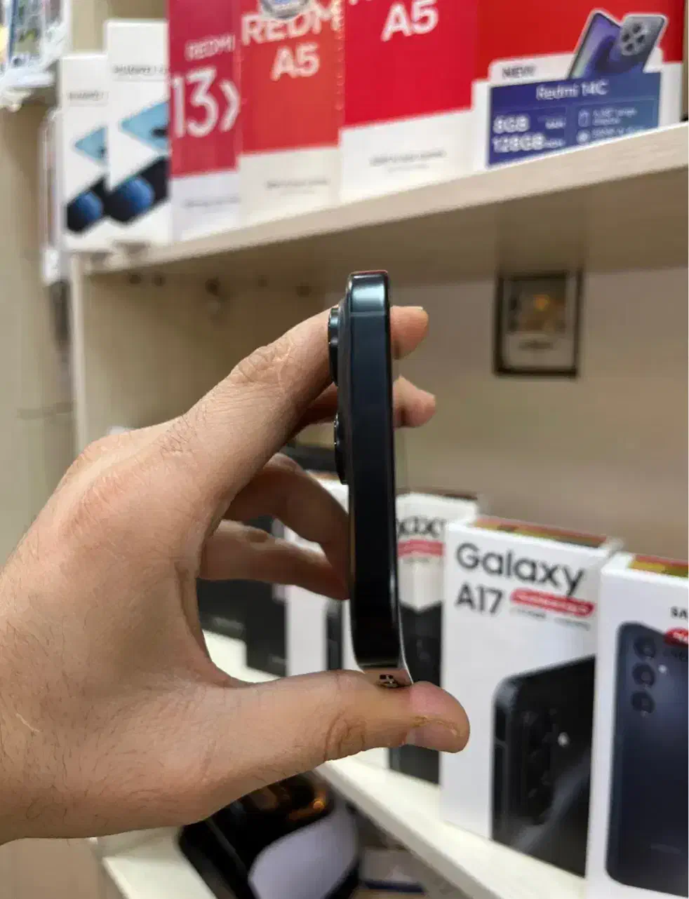 Iphone 16 promax|موبایل|مشهد, عنصری|دیوار